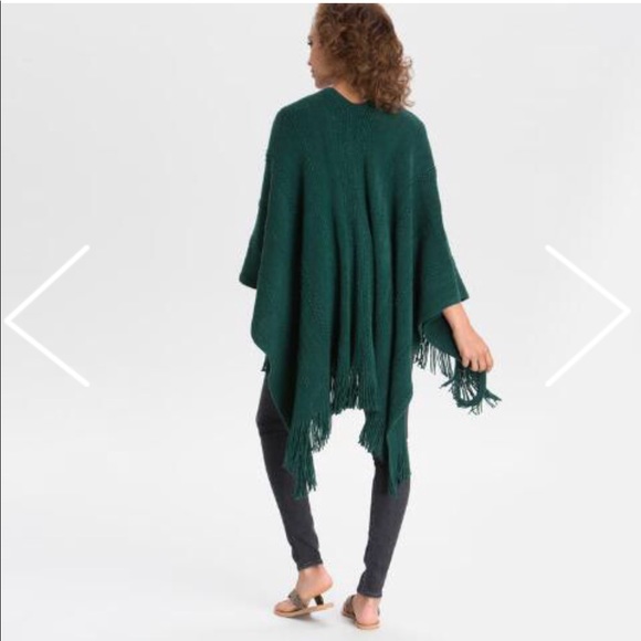 World Market Emerald Green Wrap - Picture 2 of 8